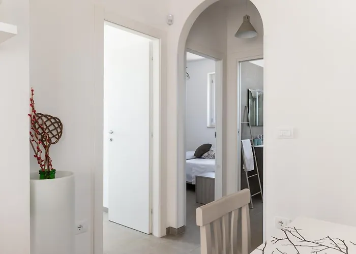 Montallegro 奥斯图尼