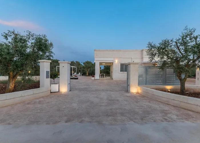 Montallegro 度假居 奥斯图尼